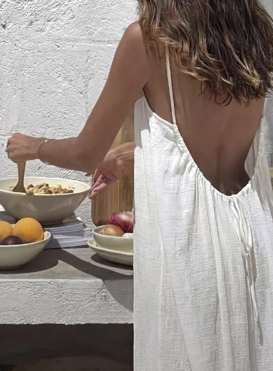 Das Rückenfreie Kleid — Aveyla™